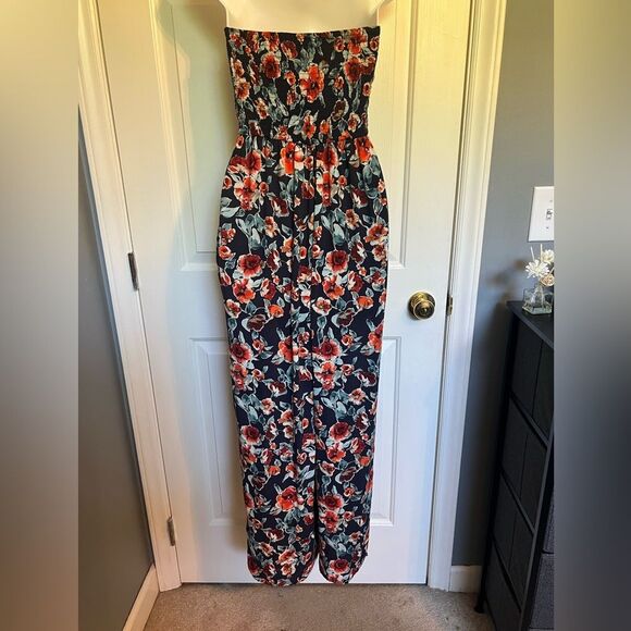 Boho Navy Smocked Jumpsuit by Band of Gypsies Sz Medium Juniors - Picture 4 of 11